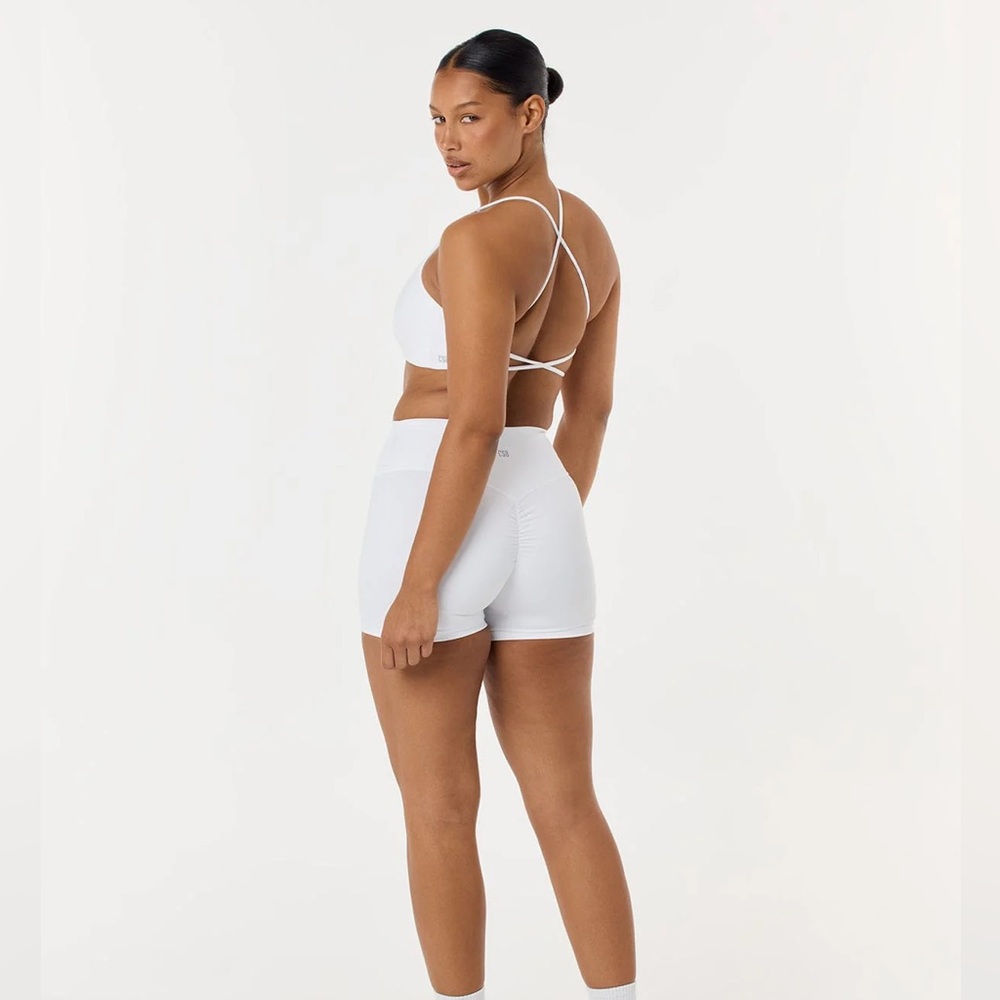 CSB Serenity Scrunch Shorts 4"